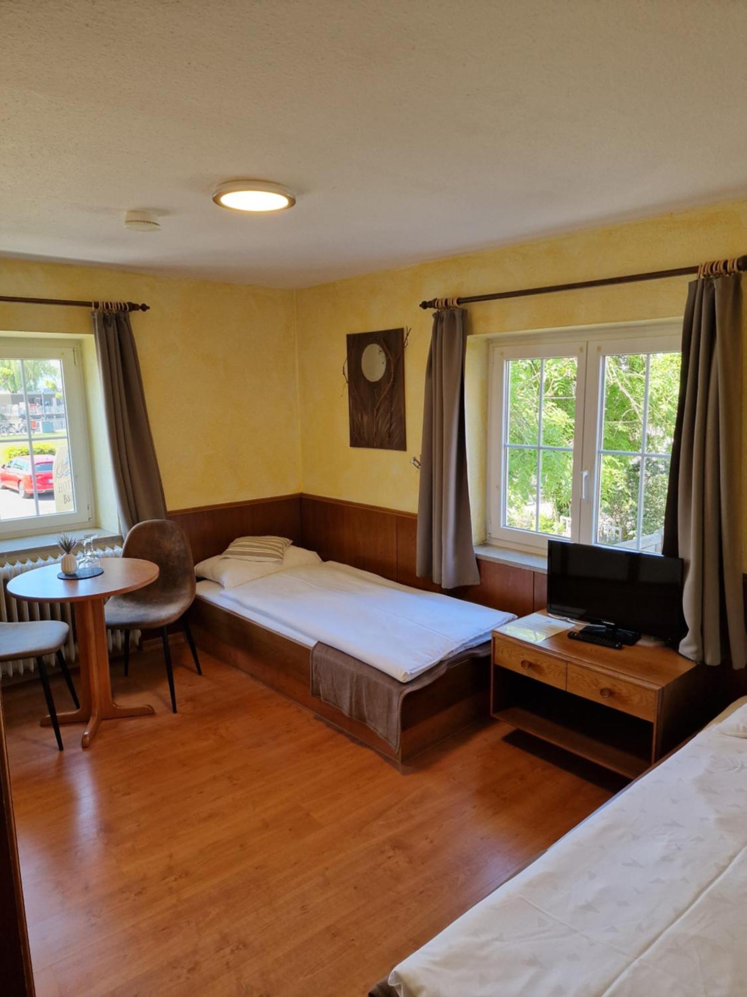 Hotel Klett B&B Langenargen Ngoại thất bức ảnh